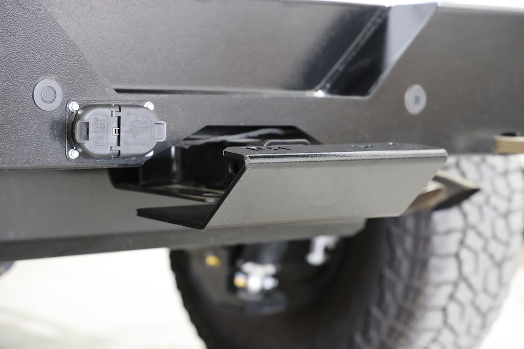 ROCK HARD 4X4™ RHX™ WING MAN HITCH SKID
