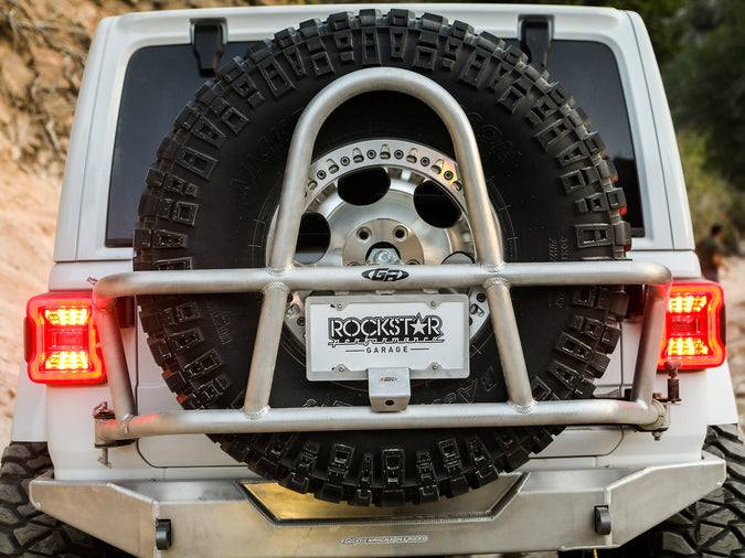 GenRight Jeep JLU / JL) SWING OUT REAR TIRE CARRIER - ALUMINUM